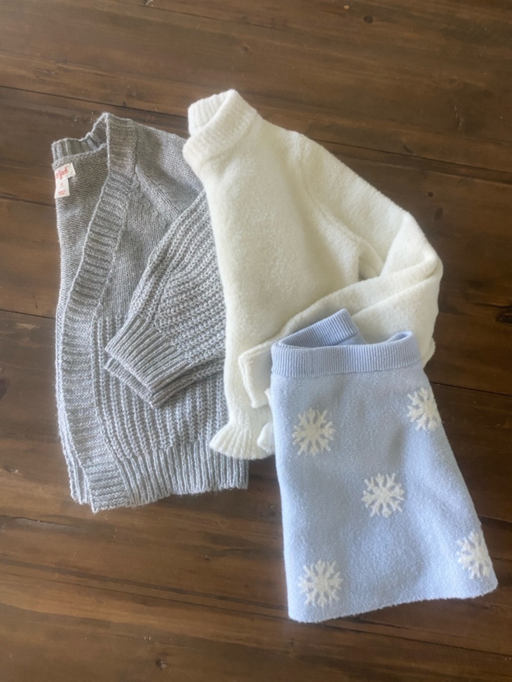 Girls 4T sweater bundle